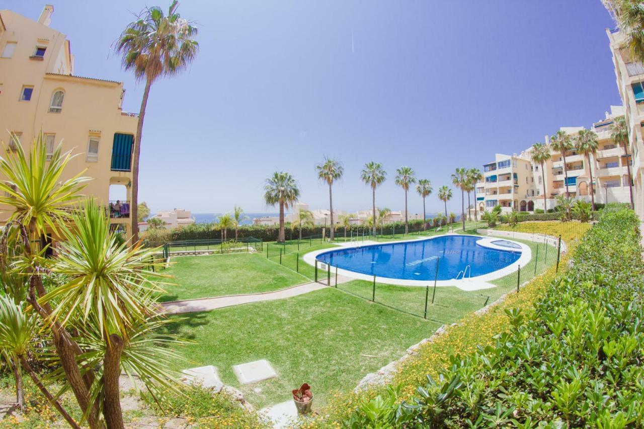 Casinomar Frente Al Mar Apartment Benalmadena Luaran gambar